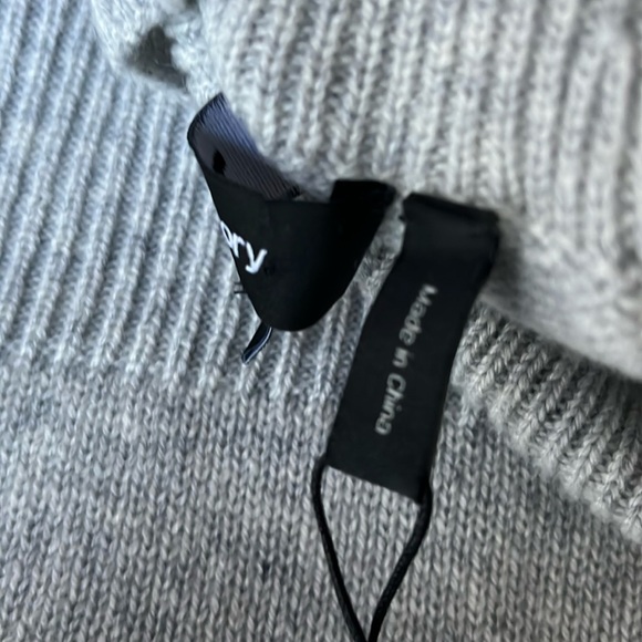 Nwt Throry cashmere Mocked Neck Sweater in Light Heather Grey Small - Picture 12 of 12